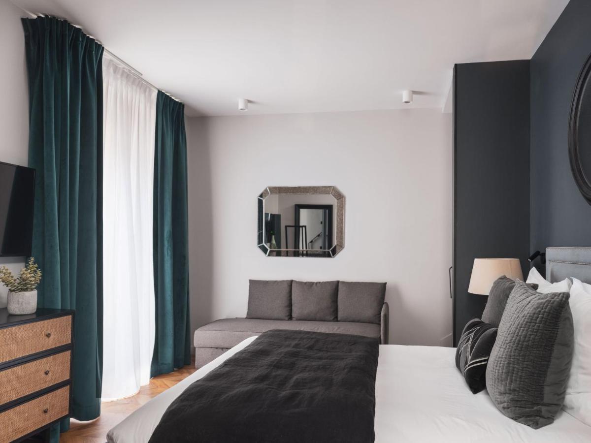 Appartements Place Royale - Maisons Du Monde Hotel & Suites Нант Екстер'єр фото