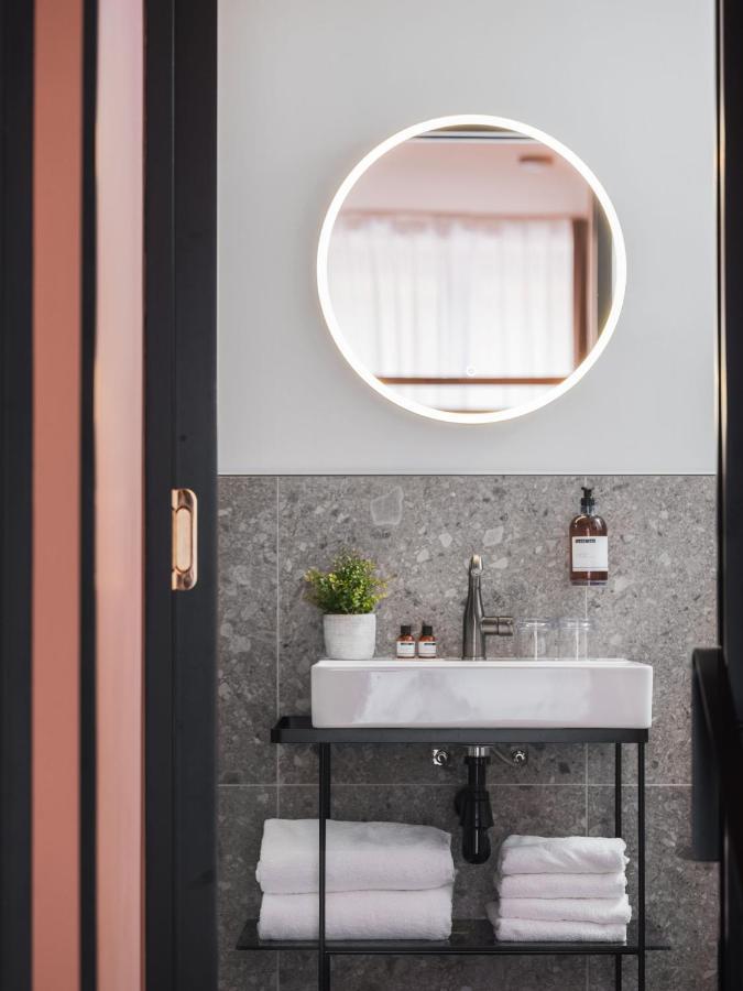 Appartements Place Royale - Maisons Du Monde Hotel & Suites Нант Екстер'єр фото